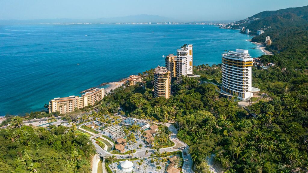Aspectos legales y financieros al comprar en preventa en Puerto Vallarta